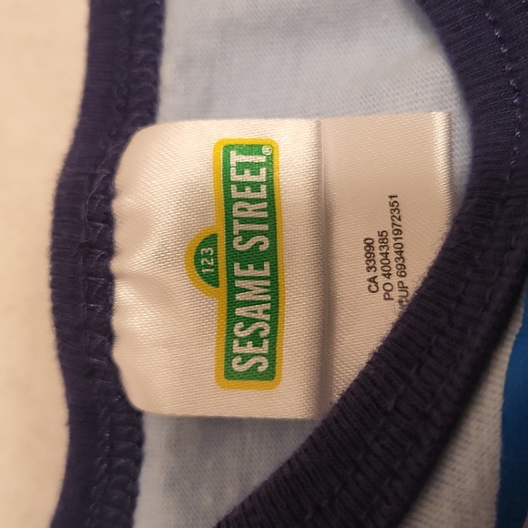 Two Sesame Street Cookie Monster onesies/bodysuits - Picture 2 of 6